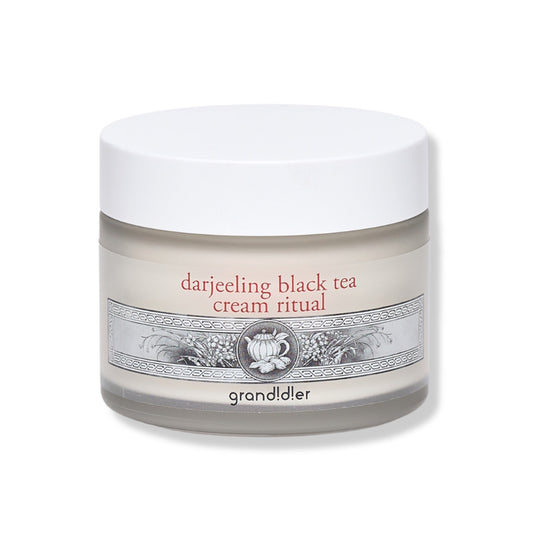 DARJEELING BLACK TEA CREAM RITUAL | Hautfestigende 24H Gesichtspflege mit bioaktivem Darjeeling-Tee Ferment, Ceramide & Beta-Glucan