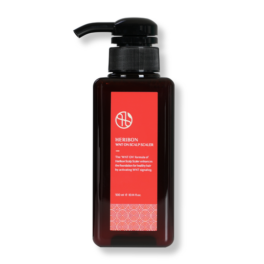 WNT ON™ SCALP SCALER <br> Pre-Shampoo Treatment zur aktiven Stimulation des Haarwachstums mit patentiertem mimetischem Wirkstoffkomplex & Hesperidin