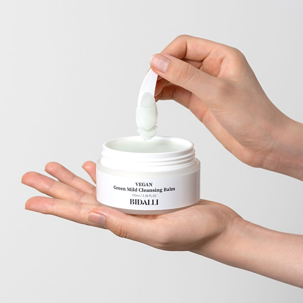 VEGAN GREEN MILD CLEANSING BALM <br>2-in-1 Reinigungsbalsam & Nachtpflege auf Ölbasis mit Kurkuma + über 10 pflanzlichen Extrakten-Shishi Cherie
